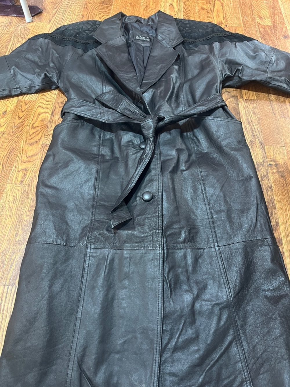Direct Action New York D.A.N.Y size Large/XL Women’s Black Leather Suede Jacket
